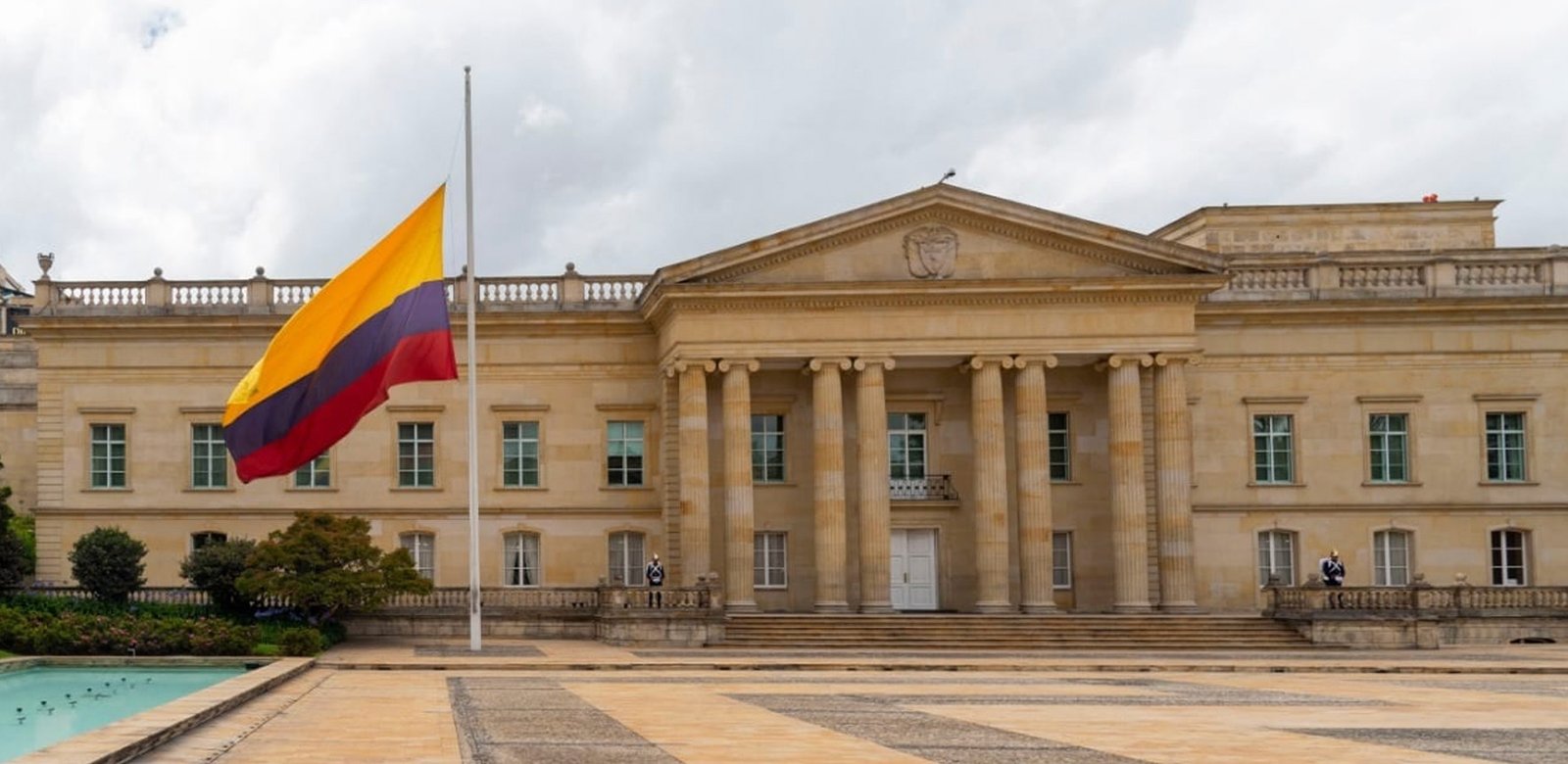 “Outsiders” y tradicionales: la apuesta de la derecha por volver al poder