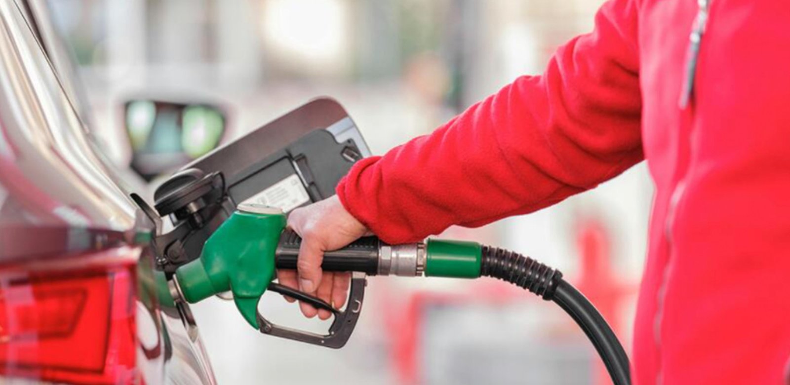 Gasolina en Colombia: el aumento de octubre fue reversado por el Gobierno